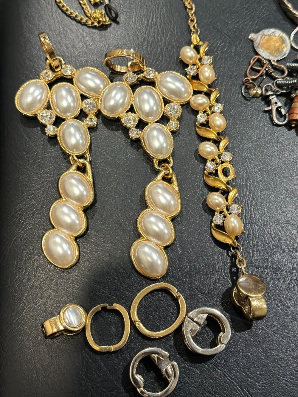 Jewelry Craft Lot Over 25 Pieces - Picture 4 of 16